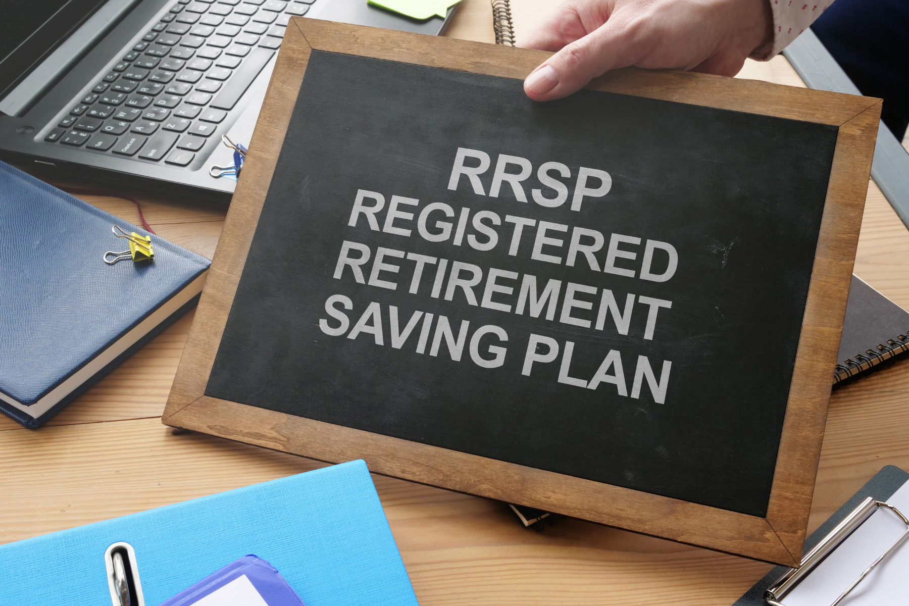 How RRSP contributions reduce your taxes in Canada — illustration of tax savings
